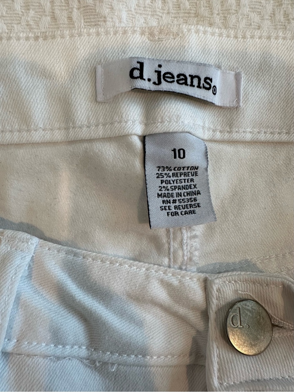d. jeans White Wide Leg Cargo Style Jeans - Picture 5 of 12